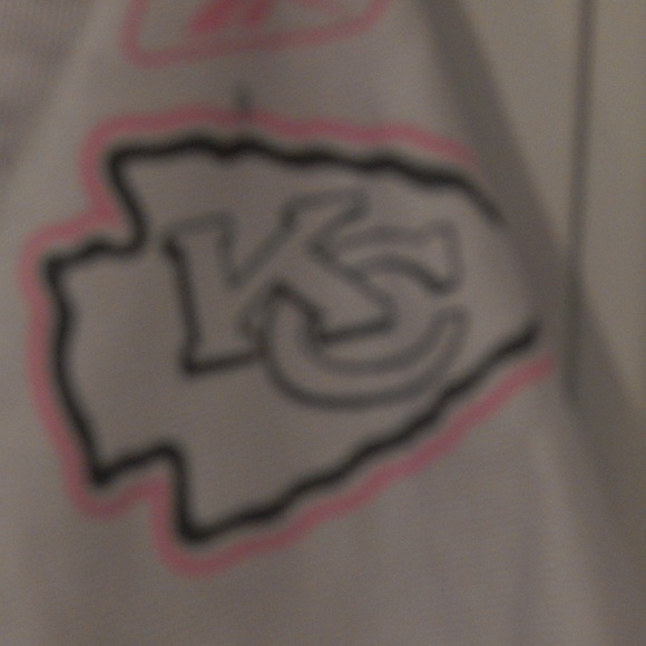 NFL Kansas City Chiefs Women Jersey - Picture 3 of 5